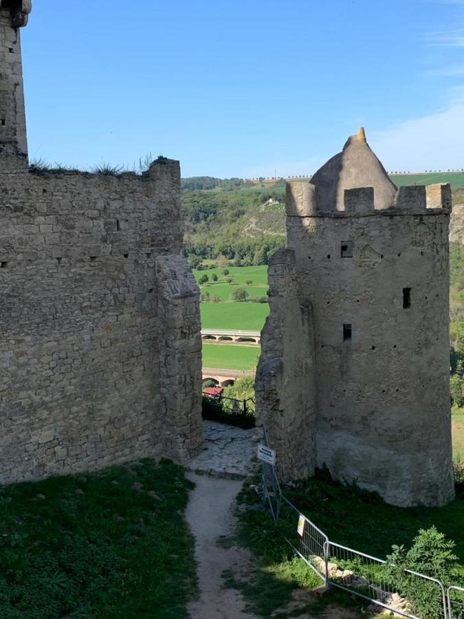 Hotel Garni Zum Rebstock Наумбург Экстерьер фото