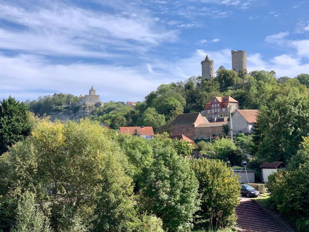 Hotel Garni Zum Rebstock Наумбург Экстерьер фото