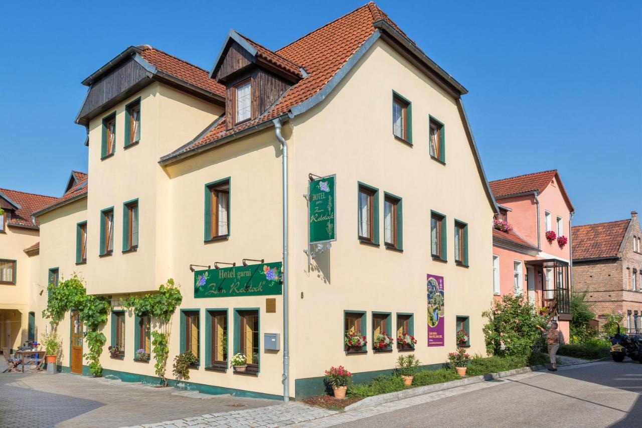 Hotel Garni Zum Rebstock Наумбург Экстерьер фото